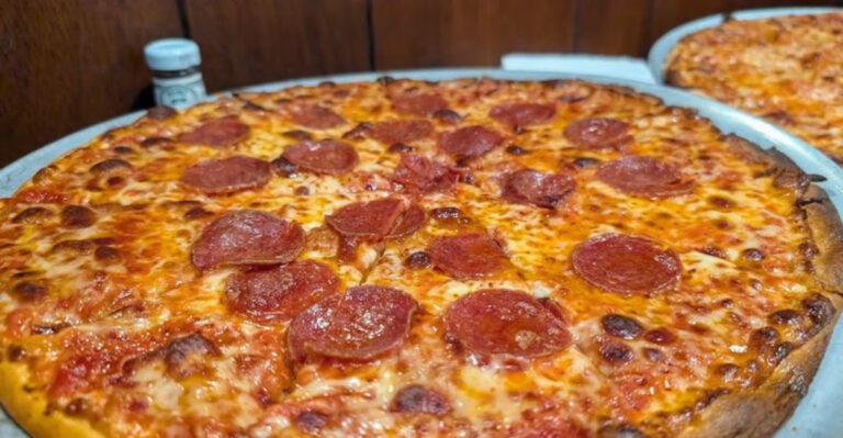 This Ramsey Pizza Spot Has Been Winning Over New Jersey for Decades