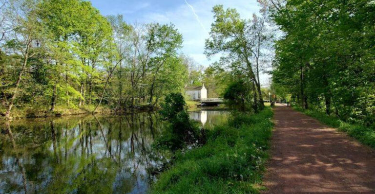 This Senior-Friendly New Jersey Trail Has Historic Bridges and Old-World Charm