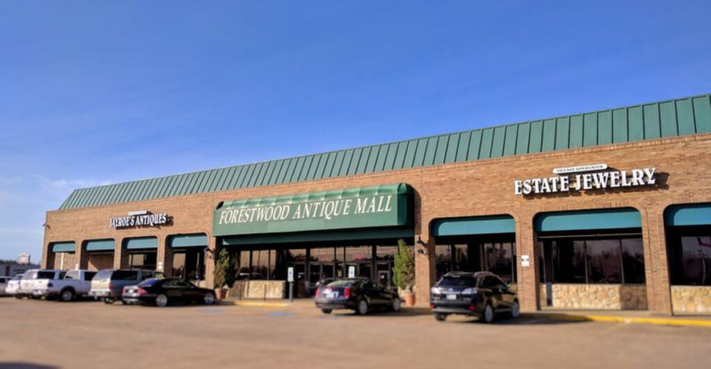 This Sprawling Texas Antique Mall Has a Secret Tea Room Hidden Inside