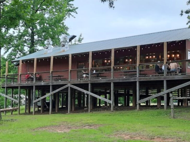 This Stunning Riverside Restaurant in Arkansas Offers Incredible Views