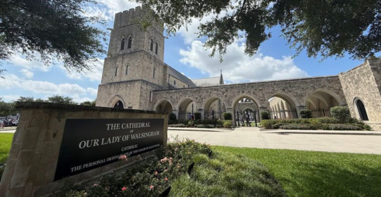 This Texas Cathedral Stuns with Spanish Colonial Design and Towering Details