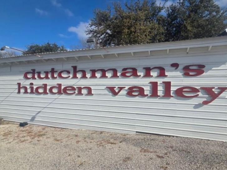 This Texas Country Store Is Full of Pantry Staples, Bulk Foods, and Old-Fashioned Finds