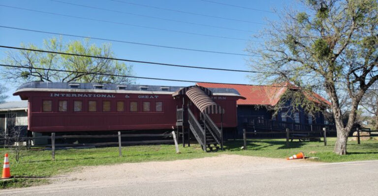 This Texas Hotel Lets You Stay in Vintage Railcars and Old Locomotives