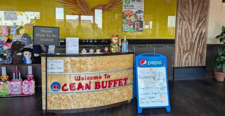 This Texas Seafood Buffet Is So Good… Locals Don’t Want You to Know About It