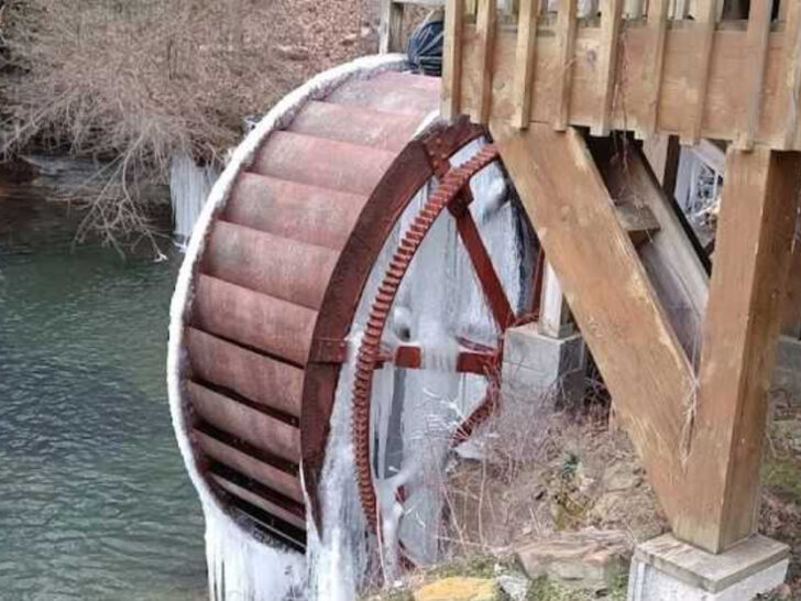 This Tiny Texas Town Is Known for Wide-Open Skies and Western Charm