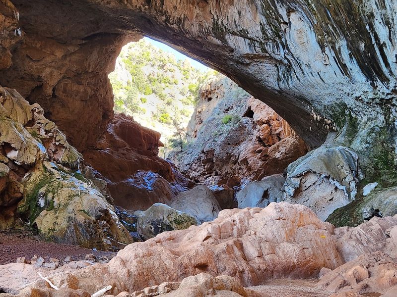 Tonto Natural Bridge State Park (Payson, Arizona)