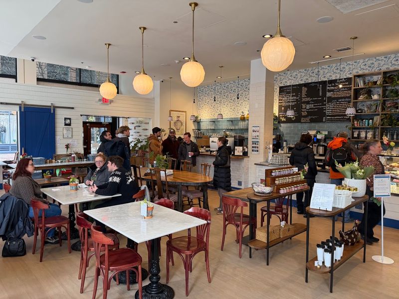 Timing Your Visit Like A Local