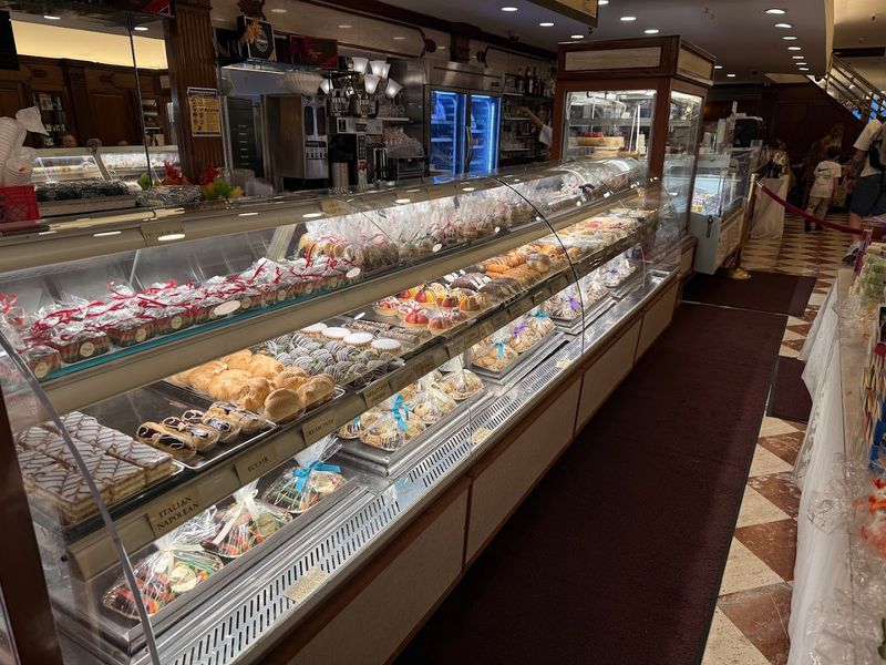 Ferrara Bakery & Cafe (Little Italy, Manhattan)