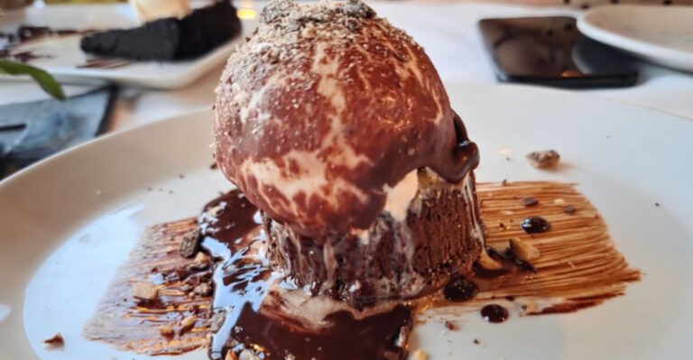 You Need To Try The Warm Chocolate Lava Cake At This Waterfront New Jersey Restaurant