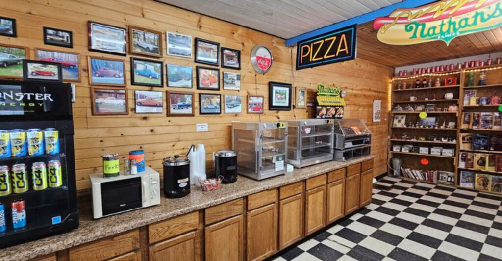 You’ll Want to Head to the Middle of Nowhere in Michigan for the Pizza and Subs at This Small-Town General Store