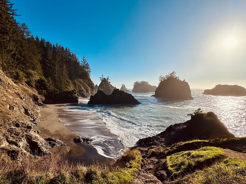 Secret Beach (Brookings)