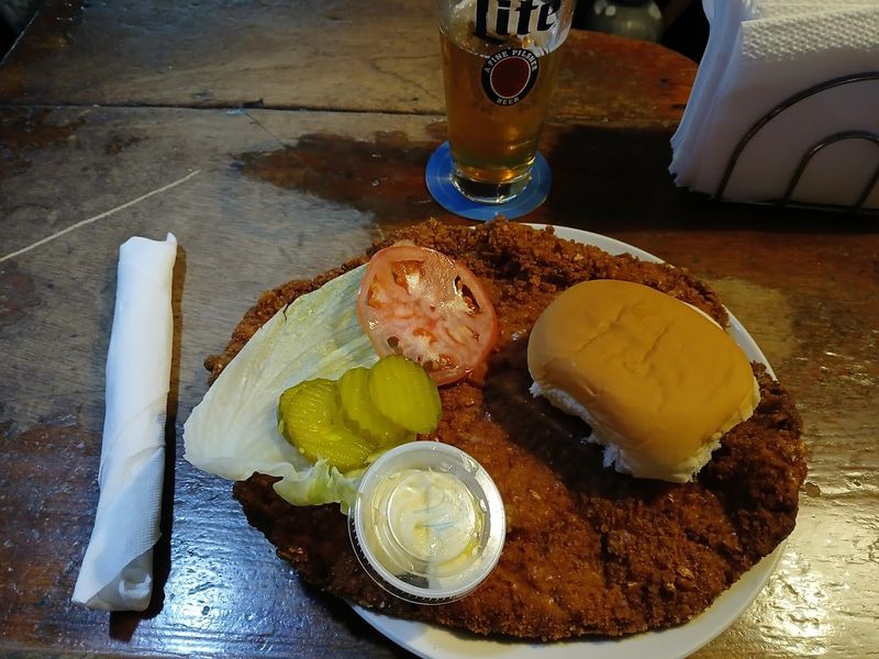 Mecca Tavern (Indianapolis)