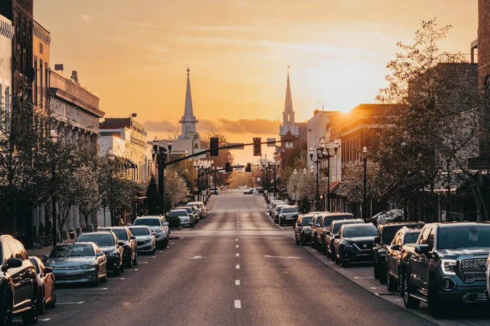 10 Budget-Friendly Tennessee Towns With Surprisingly Great Quality Of Life