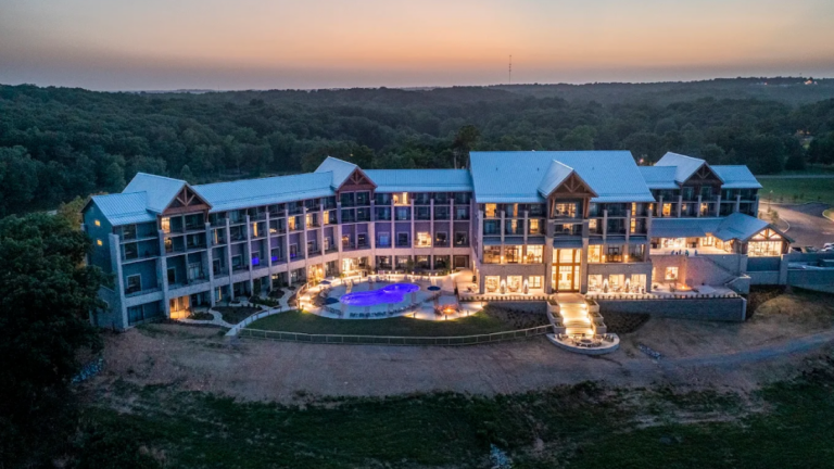 10 Tennessee Lake Resorts That Feel Like a Mini Vacation Without Leaving the State