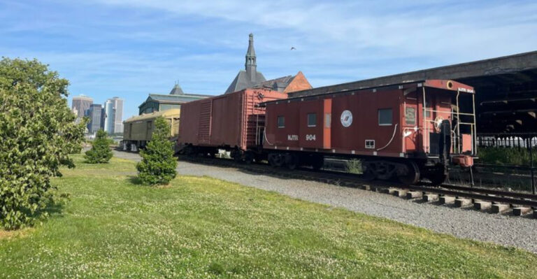 10 Easy One-Day New Jersey Train Trips That Feel Like a Mini Vacation