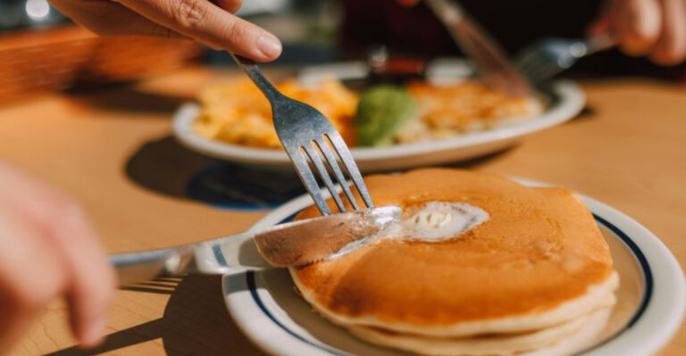 10 New Jersey Diners Where the Pancakes Are Bigger Than Your Plate