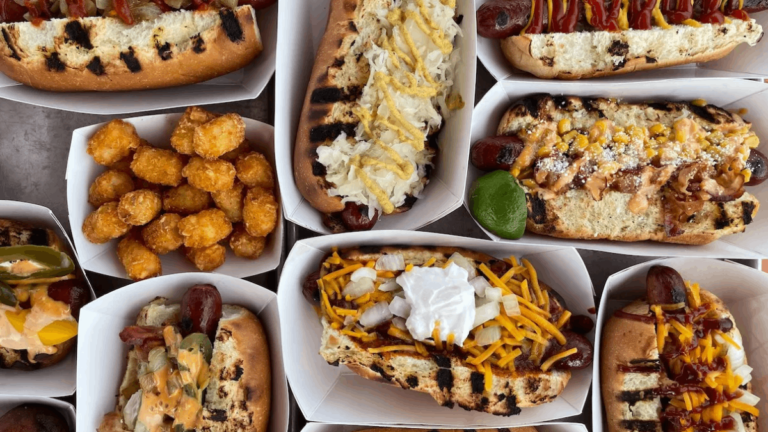 11 Old-School Hot Dog Counters in Tennessee That Still Serve Pure Nostalgia