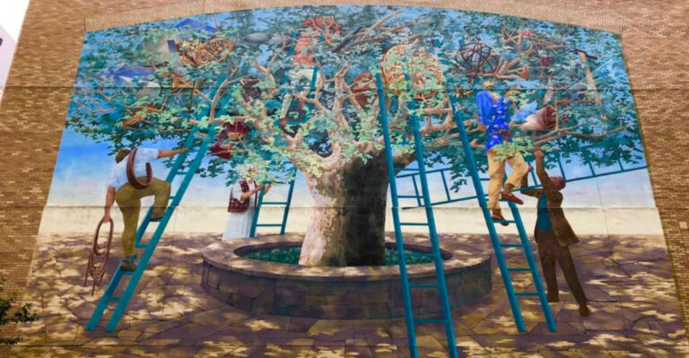 11 Eye-Catching Pennsylvania Murals Packed With Heroes, History, and Color