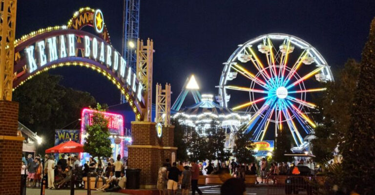 11 Overhyped Texas Attractions That Real Texans Skip Every Time