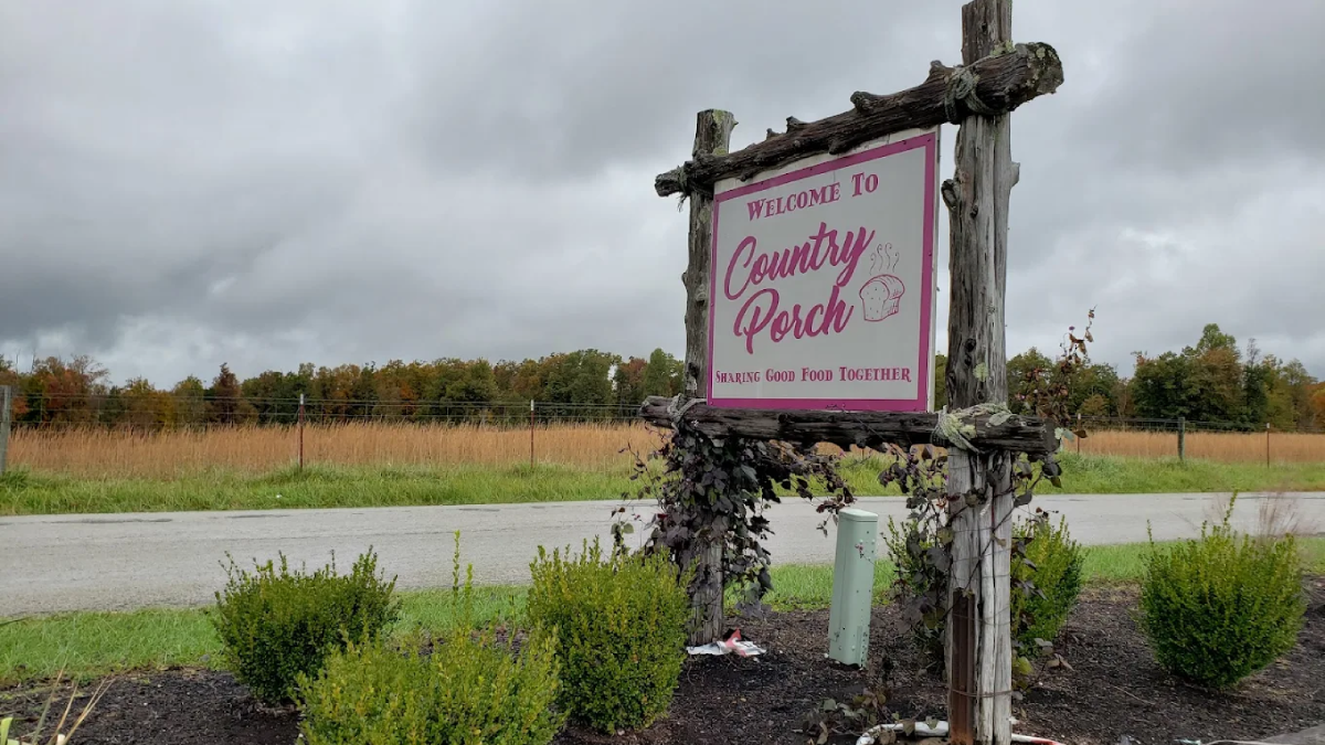 12 Tennessee Farm Markets Serving Lunch So Fresh, You'll Plan a Road Trip Around It