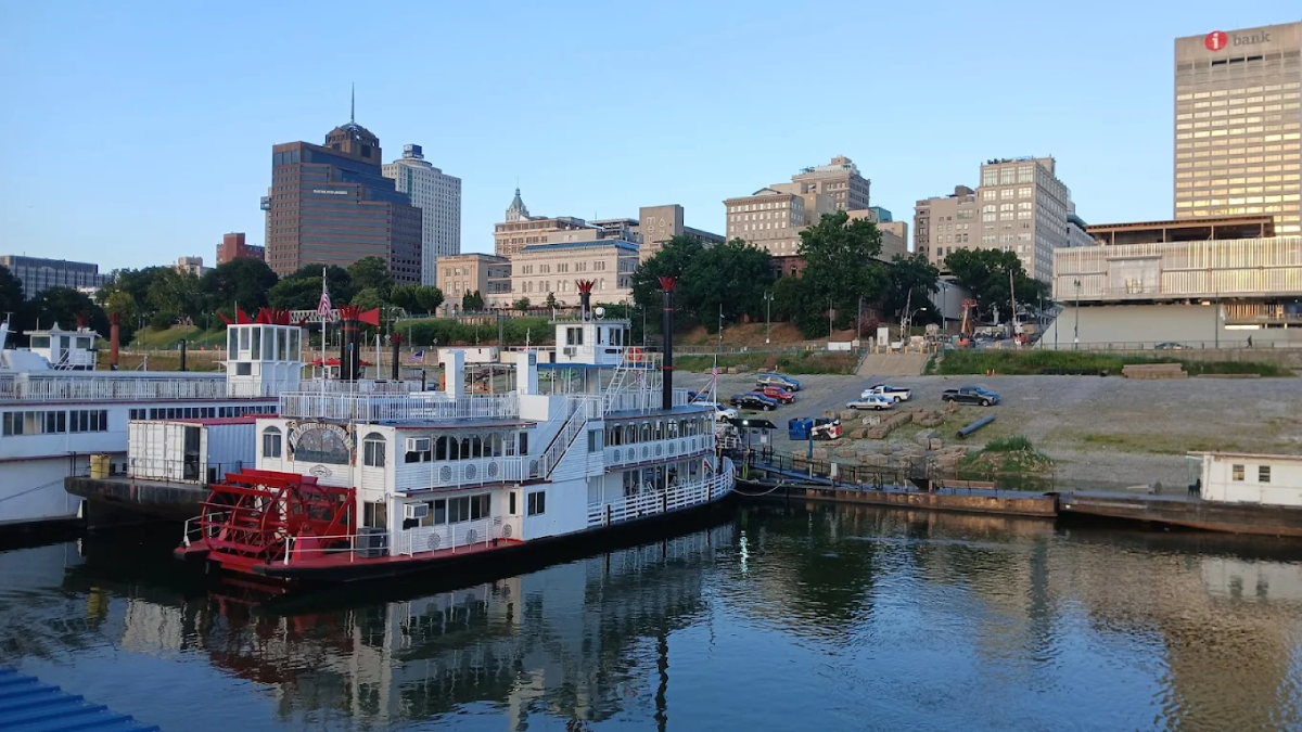 12 Tennessee Mother's Day Experiences That Feel More Special Than the Usual Gift