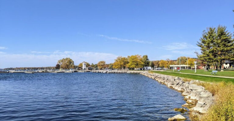 12 Stunning Michigan Lakes Perfect for a Quick Escape