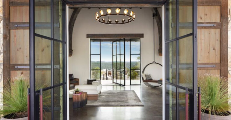 13 Texas Resorts That Feel Like Happy Hour All Day Long