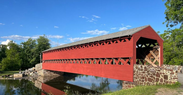 14 Pennsylvania Covered Bridges That Turn Any Drive Into A Scenic Escape