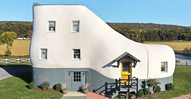 14 Pennsylvania Road Trip Attractions That Add Extra Fun To Your Drive