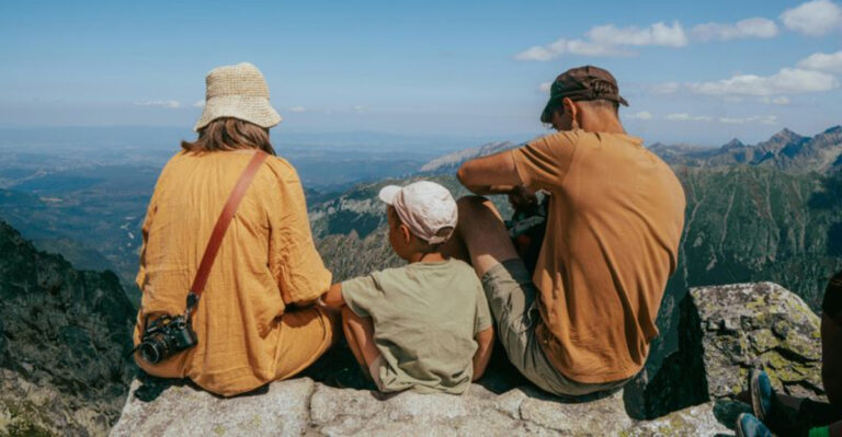 15 Family-Friendly New Jersey Hikes That Feel Less Like Work And More Like Relaxing