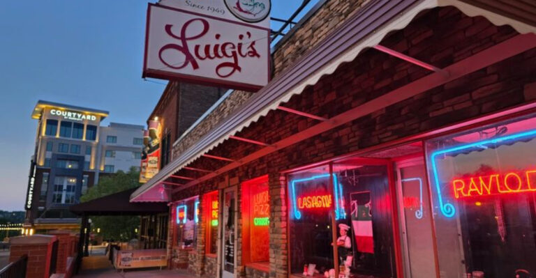 15 Ohio Places Where Locals Gladly Wait In Line To Eat
