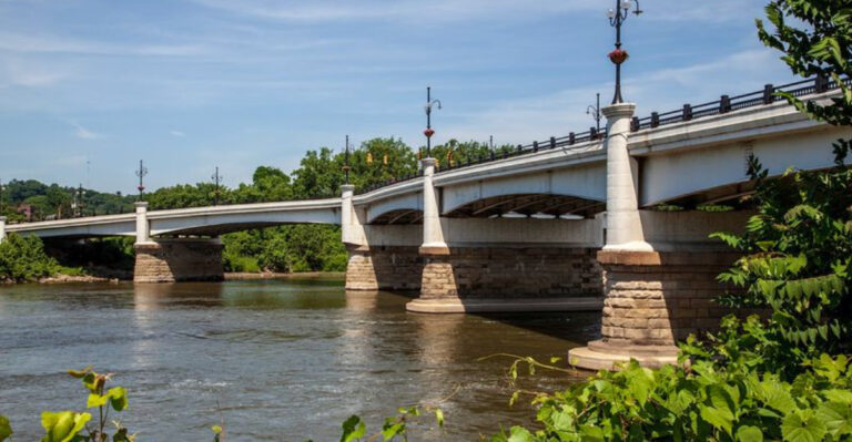 15 Ohio River Towns That Invite You To Enjoy And Take It Easy