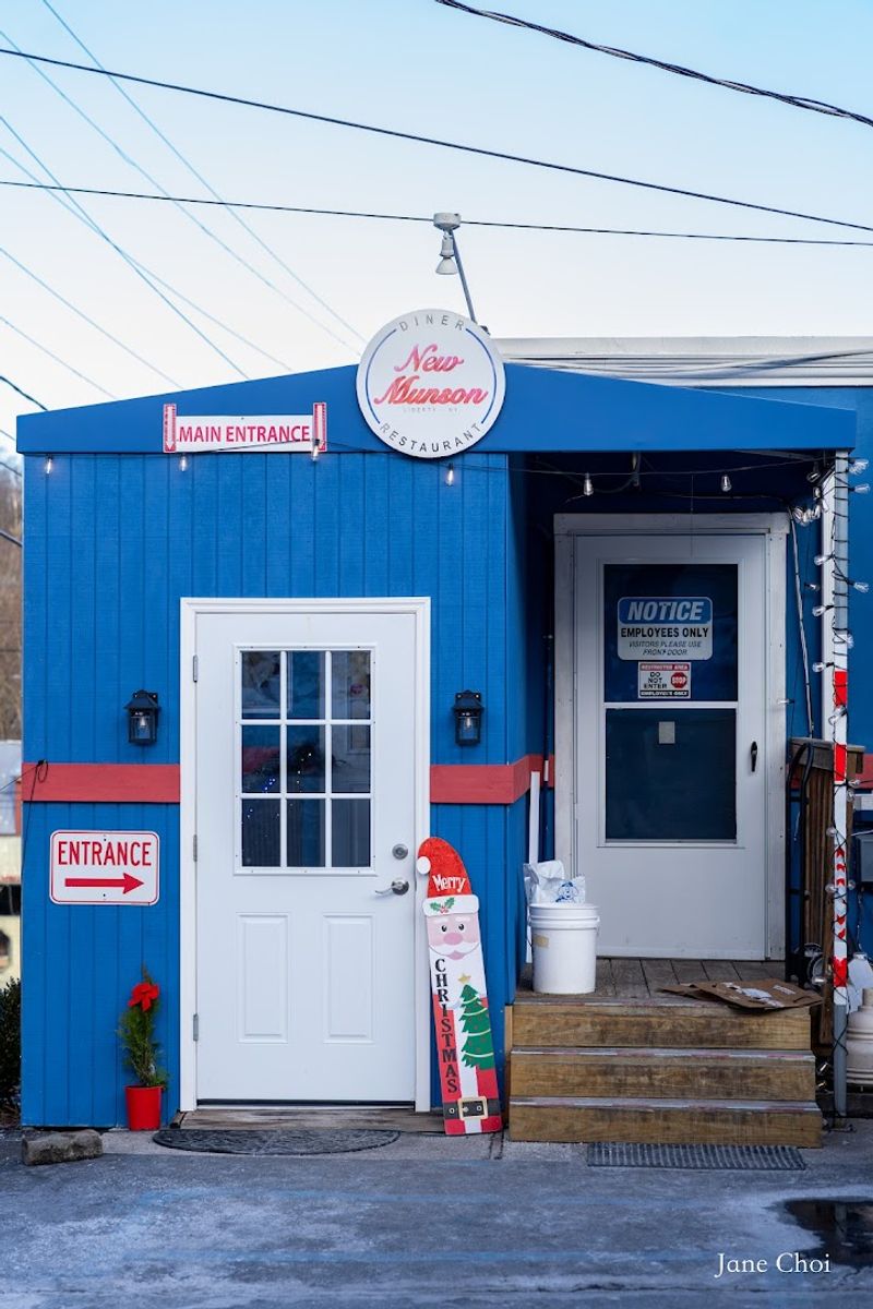 New Munson Diner (Liberty)