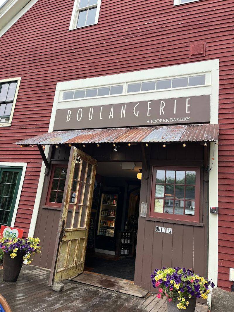 A Tucked-Away Kennebunk Stop With Serious Pull A Tucked-Away Kennebunk Stop With Serious Pull