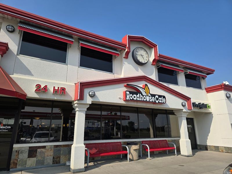Roadhouse Cafe (Grand Forks) Roadhouse Cafe (Grand Forks)