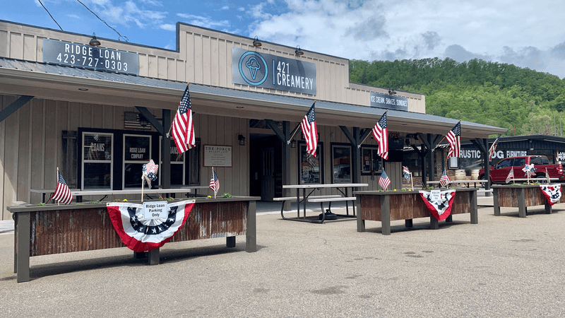 421 Creamery — Mountain City