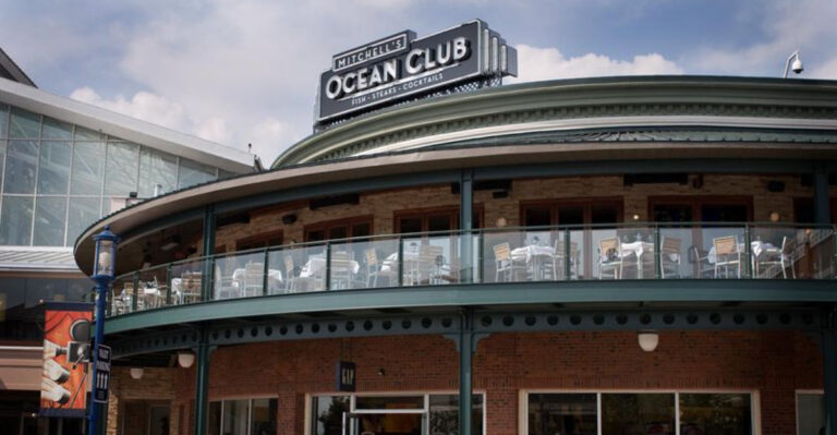 6 Unassuming Restaurants In Ohio With Incredibly Delicious Seafood