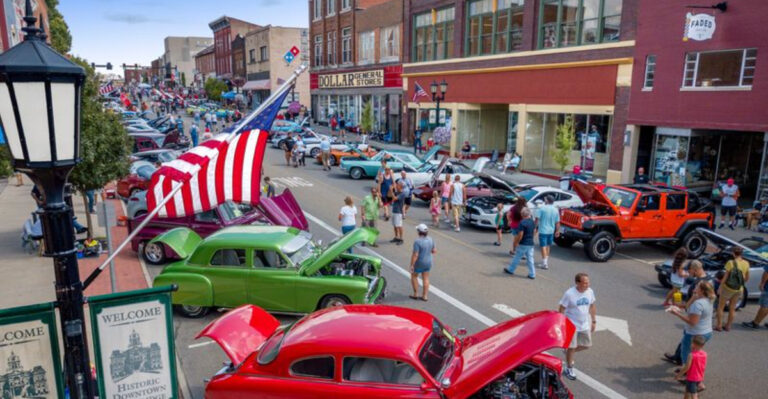 7 Postcard-Worthy Towns In Ohio That Are Ideal For Slow-Paced Weekend Drives
