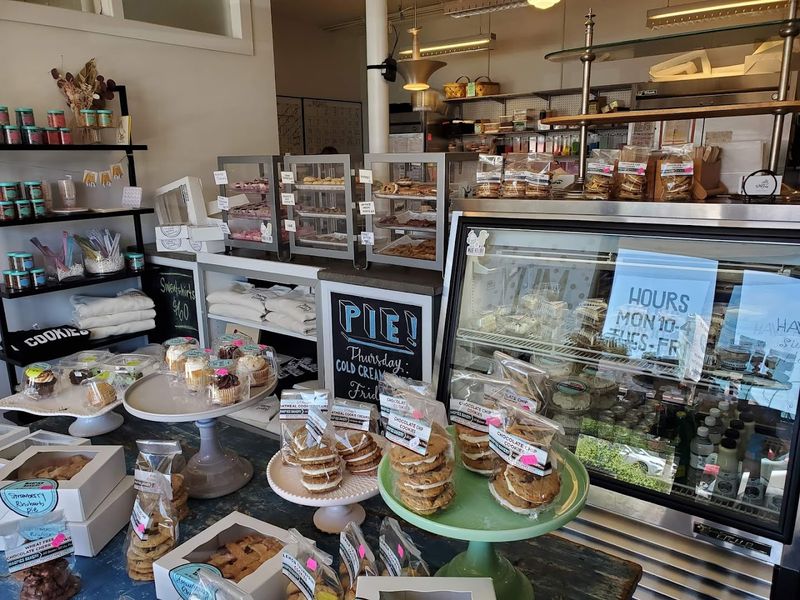 Magpies Bakery (Knoxville) Magpies Bakery (Knoxville)