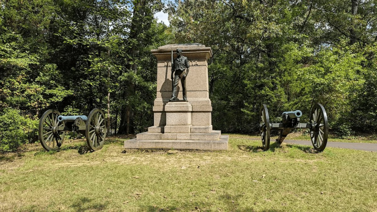 9 Historic Tennessee Parks With Stories You Won't Forget