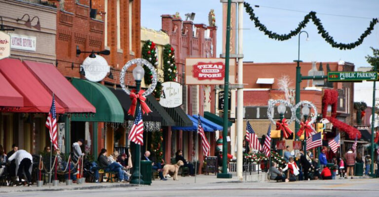 9 Texas Cities People Love Visiting but Would Never Live In