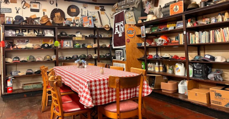 9 Texas Neighborhood Gems Where the Food Is So Good You’ll Keep Coming Back