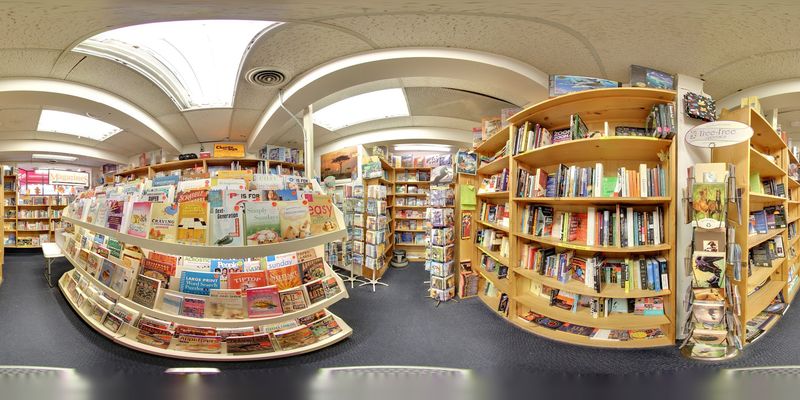 A 32-room bookstore that feels like a maze