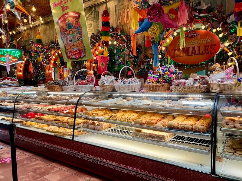 A Bakery That Steals the Show