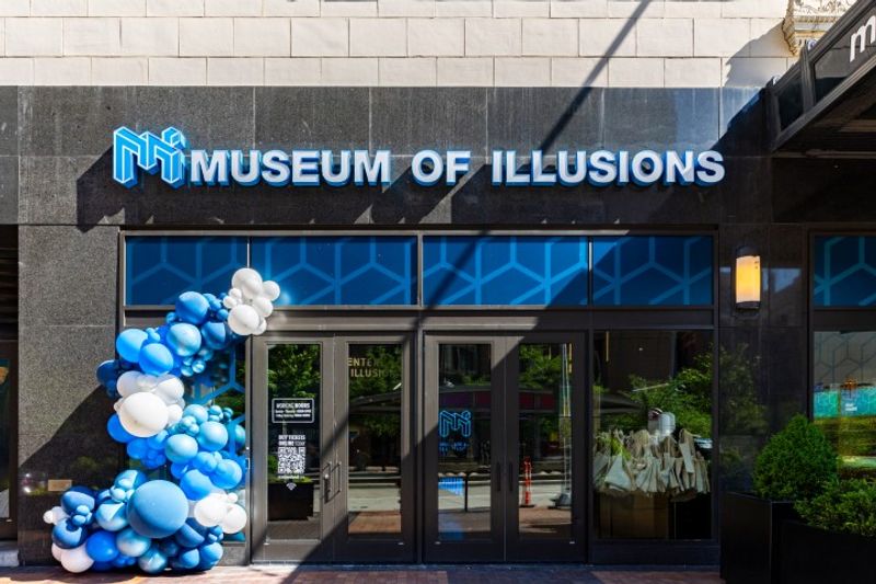 A Downtown Attraction That Instantly Pulls You In
