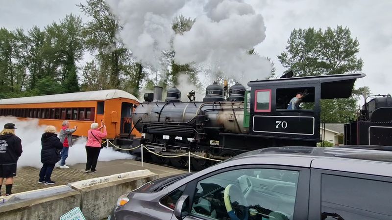 A Family Outing With Real Charm