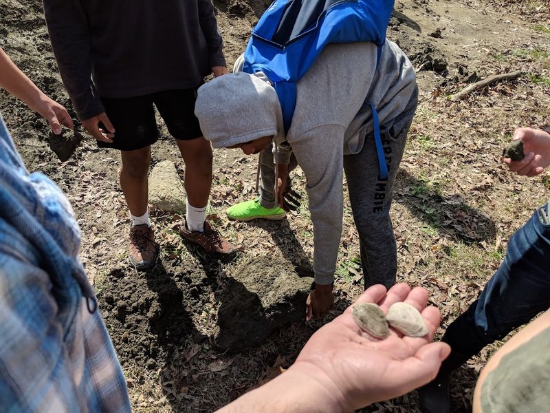 A Hands-On Way to Explore Tennessee's Prehistoric Past A Hands-On Way to Explore Tennessee's Prehistoric Past