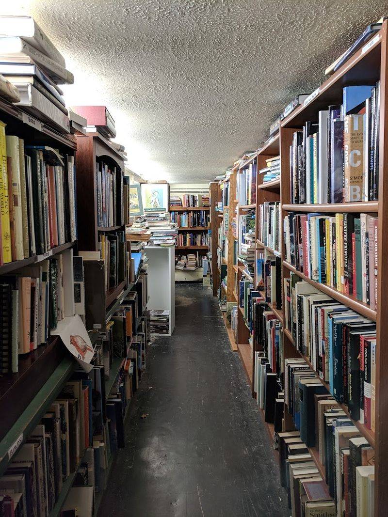 A Labyrinth That Book Lovers Dream About