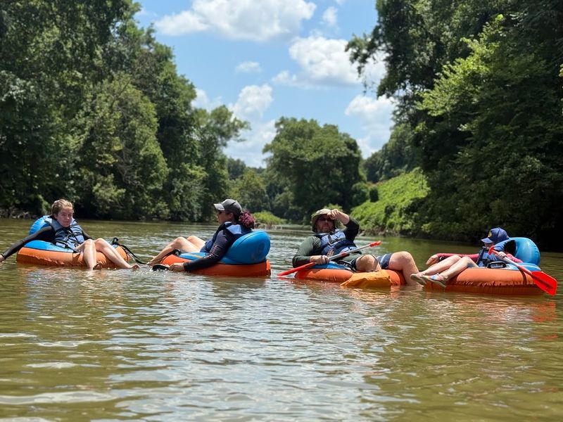 A Laid-Back Tennessee Float Trip That Feels Like Summer in a Bottle A Laid-Back Tennessee Float Trip That Feels Like Summer in a Bottle