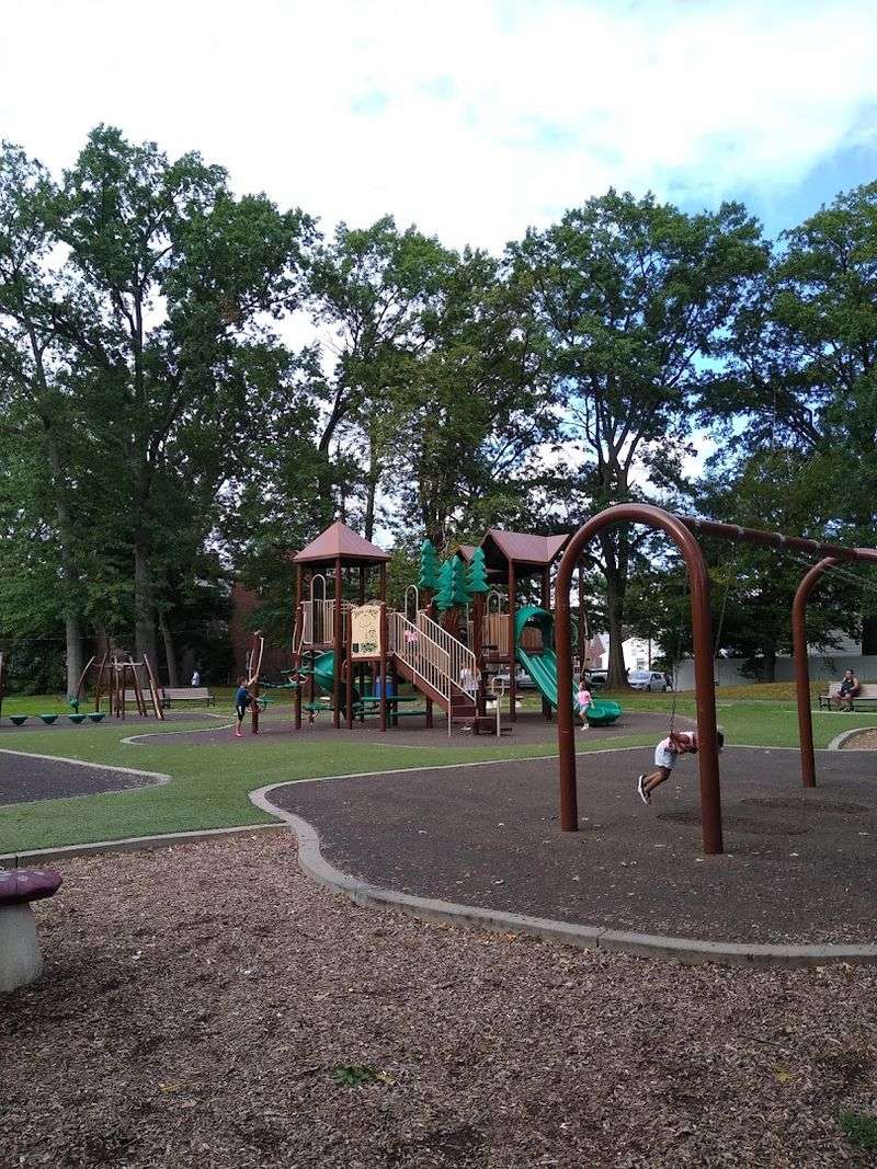 A Park That Works for Families, Runners, Skaters, and Picnickers